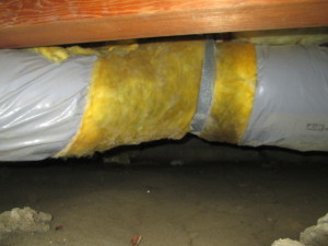 Duct leakage at duct connections